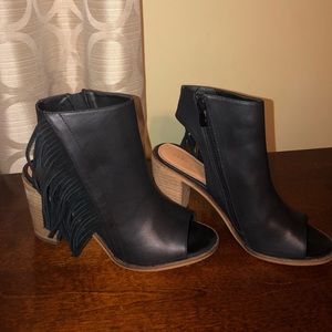 Very Volatile Poca Fringe City Booties